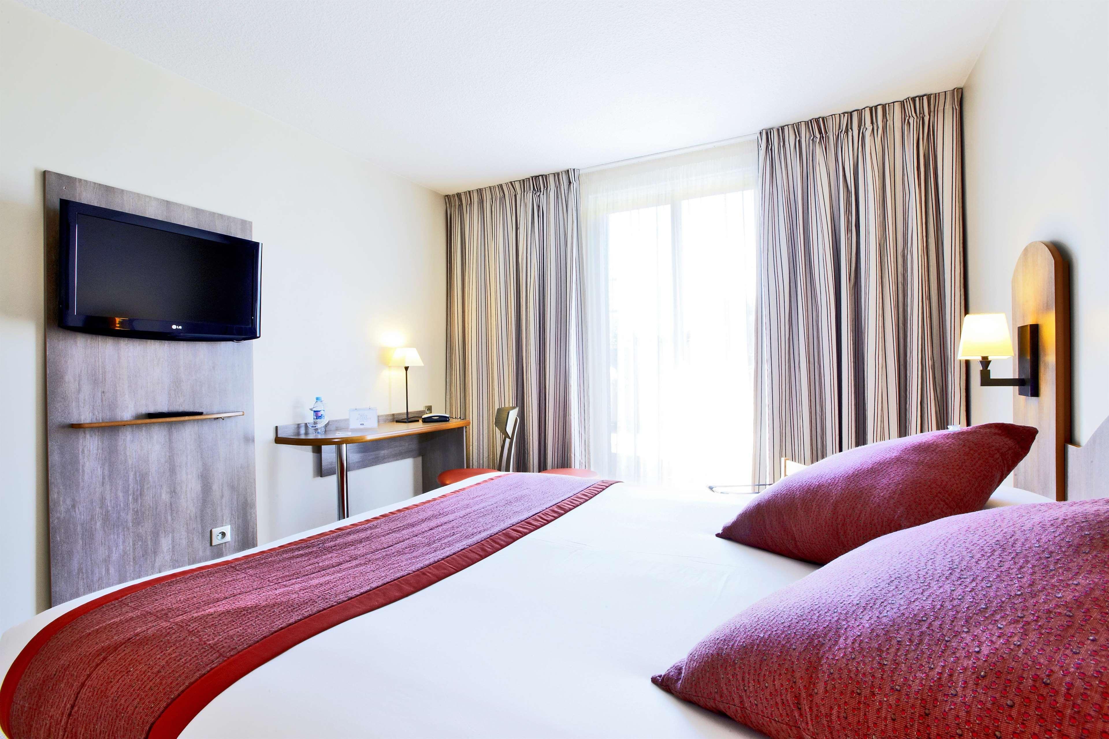 Kyriad Prestige Compiegne Jaux Buitenkant foto