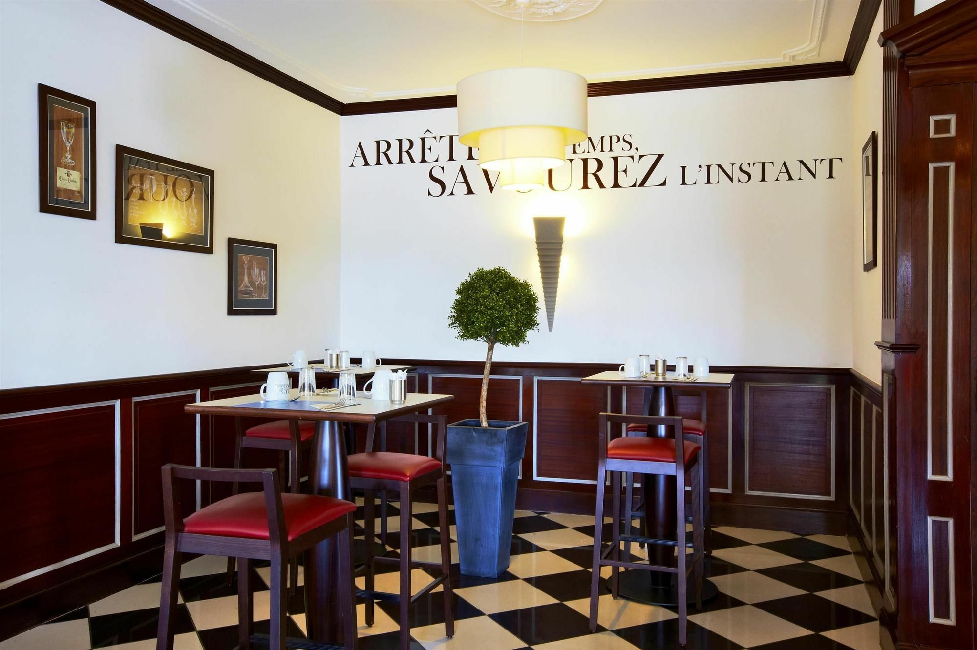 Kyriad Prestige Compiegne Jaux Buitenkant foto